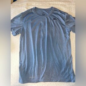 Nike Men's Light Blue Short Sleeve Tee